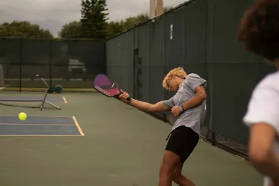 6 pickleball courts in Benson, Arizona