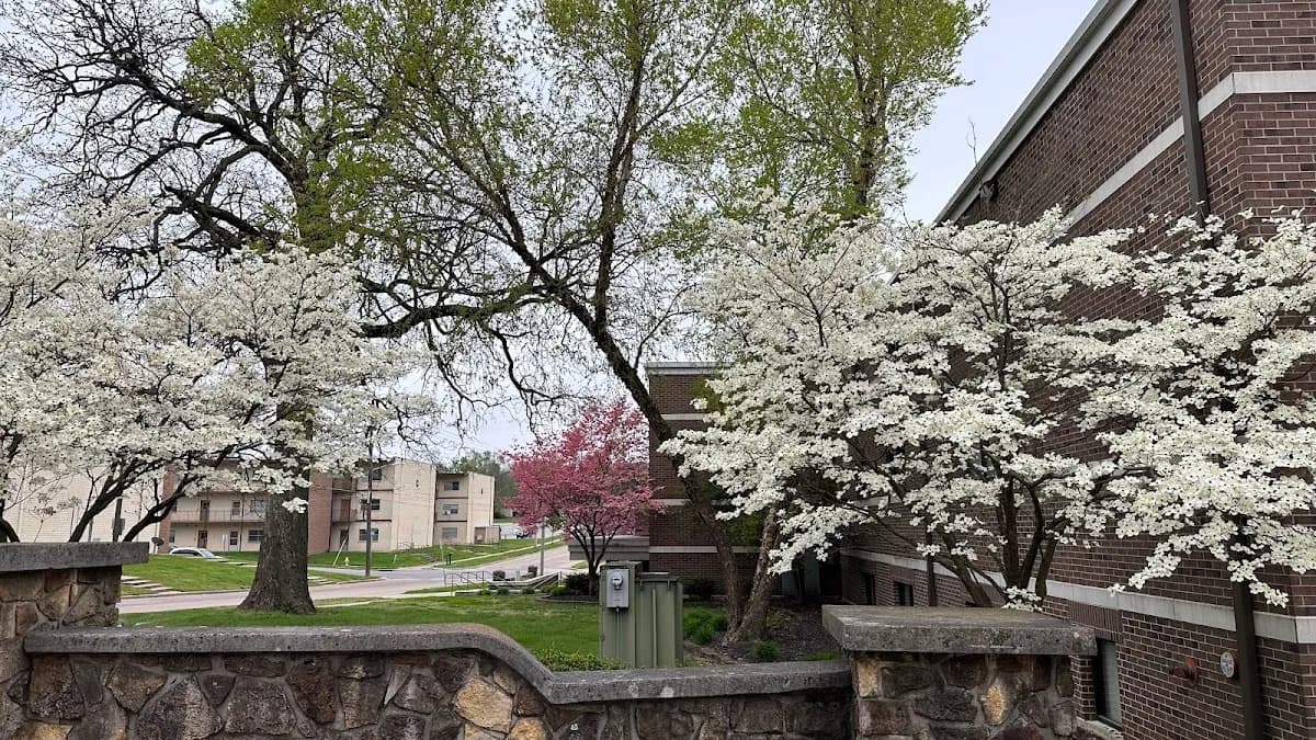 BAPTIST BIBLE COLLEGE