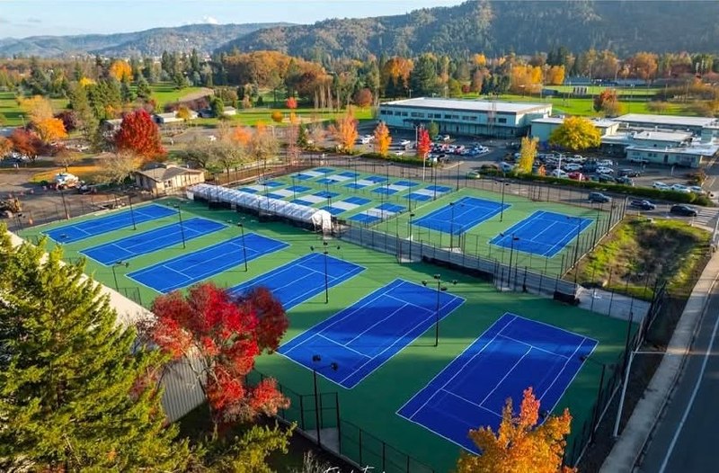 Umpqua Valley Tennis Center