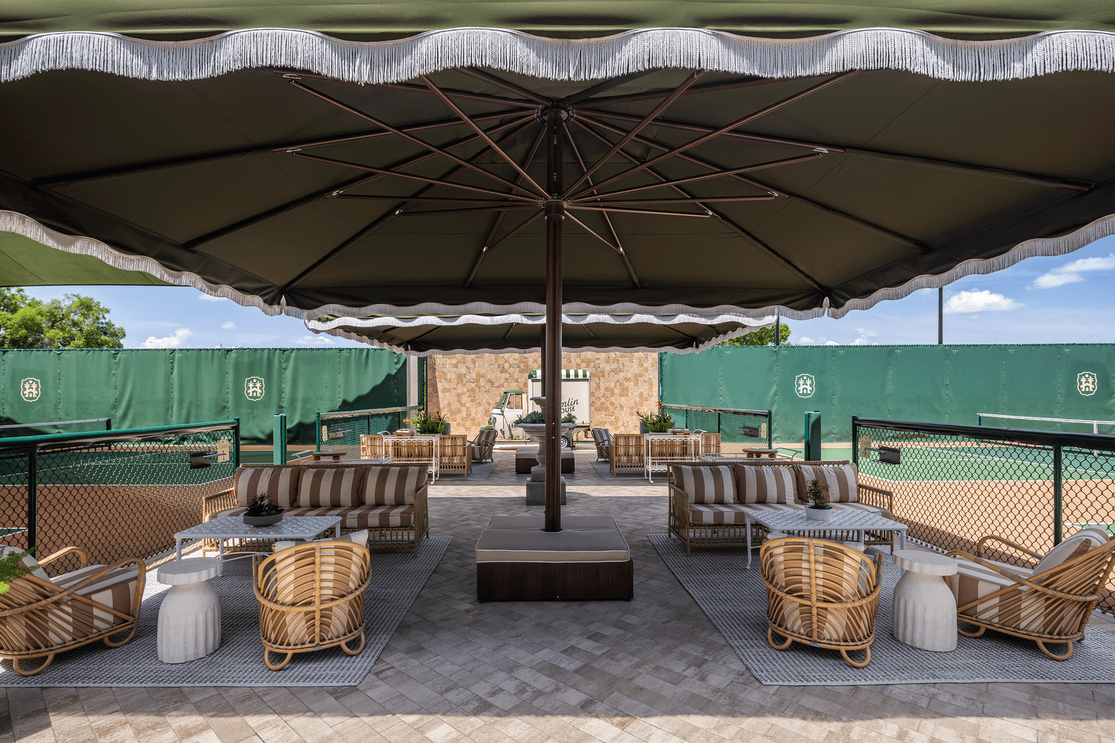 Outdoor pickleball courts at Hamlin House in Orlando, FL