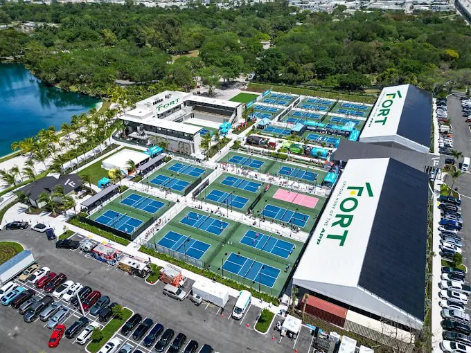 The Fort โ 43 courts in Fort Lauderdale, FL